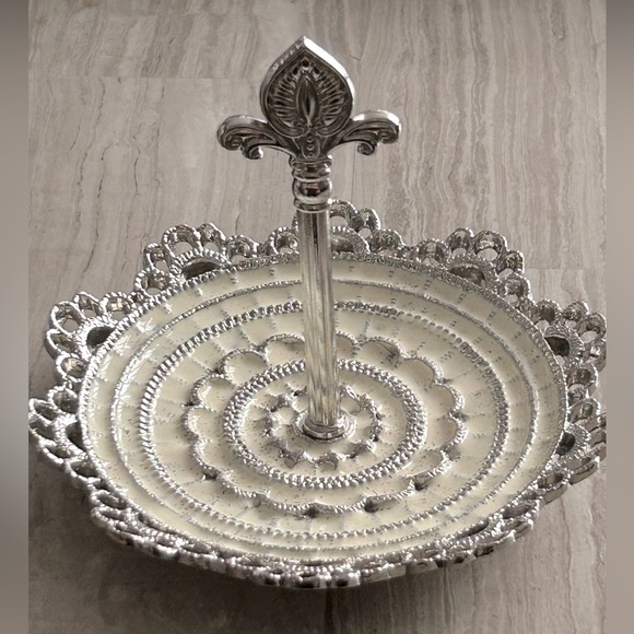 Cynthia Rowley Trinket Dish - Picture 2 of 3